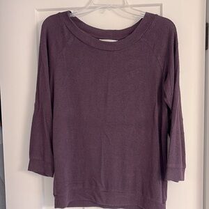 Market & Spruce dark purple top